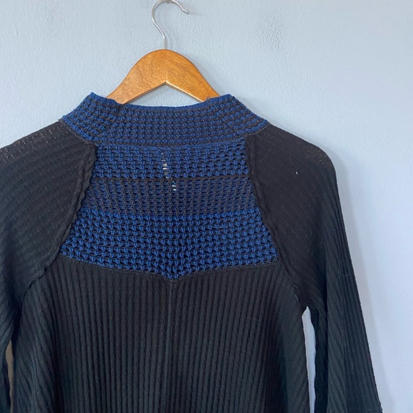 Free People Snow Day Mock Neck Thermal Top in Black Size Small - Picture 4 of 8